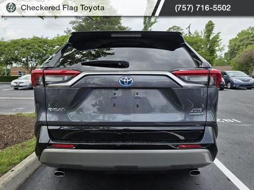 2023 Toyota RAV4 Hybrid SE