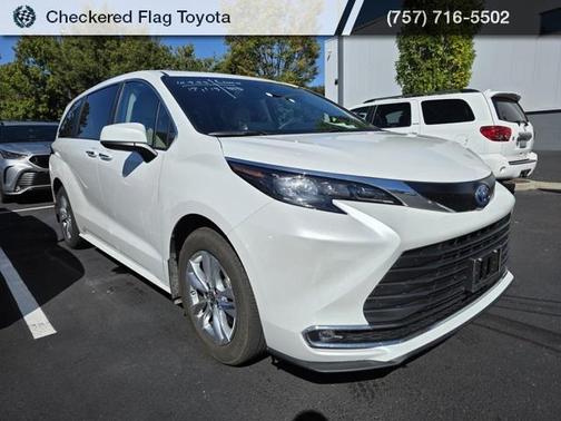 2024 Toyota Sienna XLE 7 Passenger