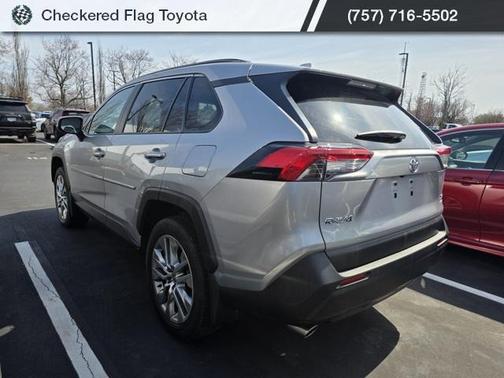 2024 Toyota RAV4 XLE Premium