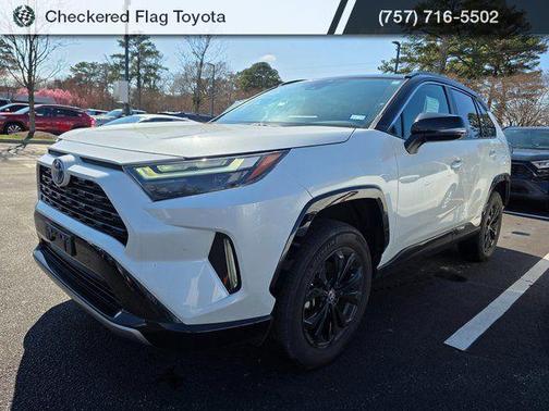 2024 Toyota RAV4 Hybrid SE