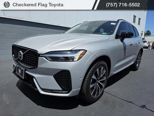 2024 Volvo XC60 B5 Plus Dark Theme