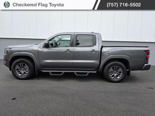 Gun Metallic 2025 Nissan Frontier SV