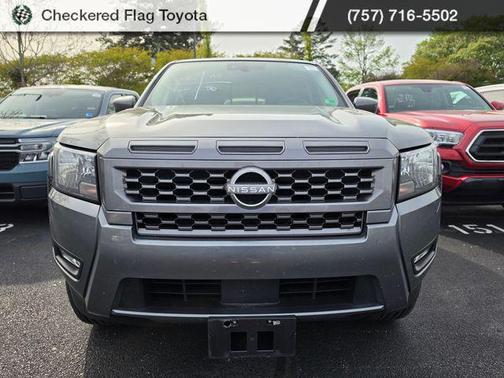 2025 Nissan Frontier SV