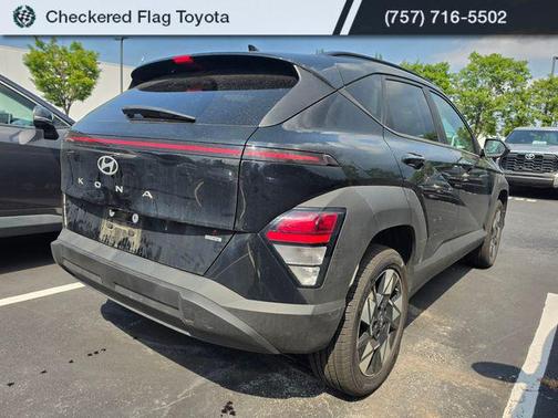 Abyss Black Pearl 2024 Hyundai KONA SEL