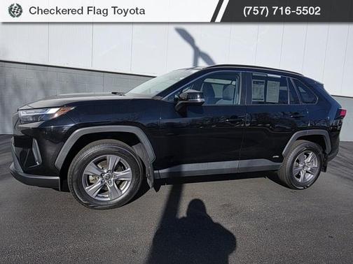 2022 Toyota RAV4 Hybrid XLE