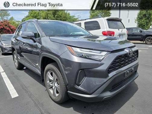 2024 Toyota RAV4 XLE