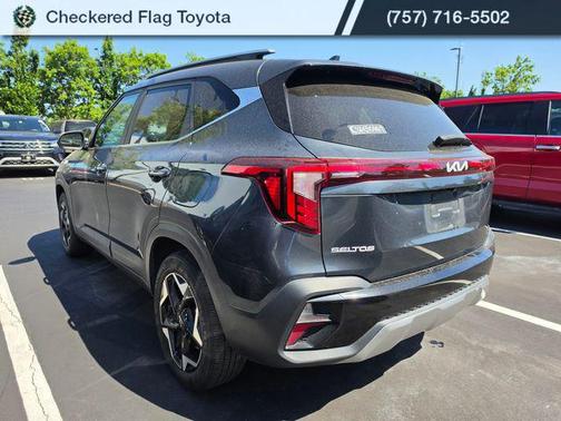 Gravity Gray 2024 Kia Seltos EX
