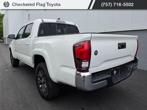 Ice Cap 2023 Toyota Tacoma SR5