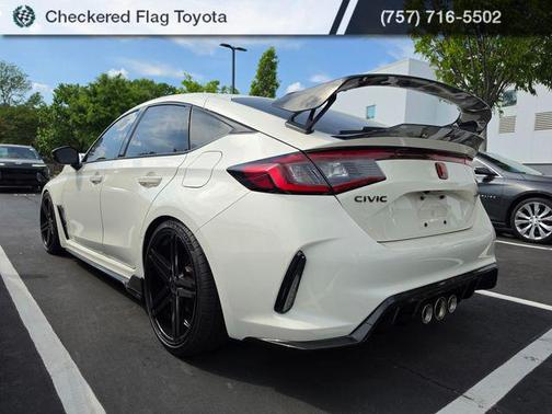 Championship White 2024 Honda Civic Type R