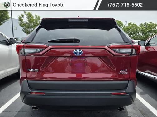 2024 Toyota RAV4 Hybrid XLE