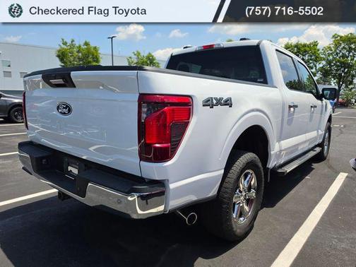 Oxford White 2024 Ford F-150 XLT
