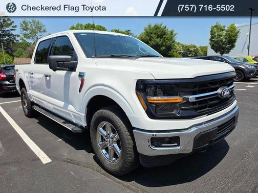 Oxford White 2024 Ford F-150 XLT
