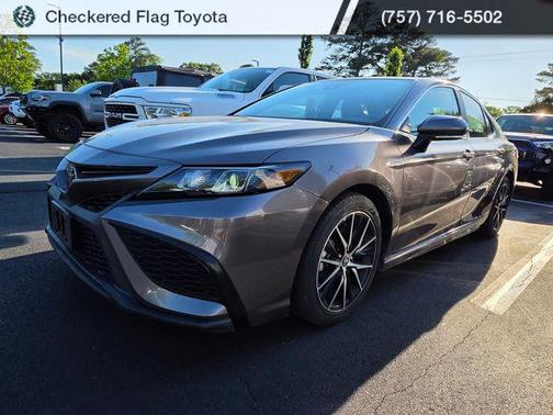 Predawn Gray Mica 2024 Toyota Camry SE