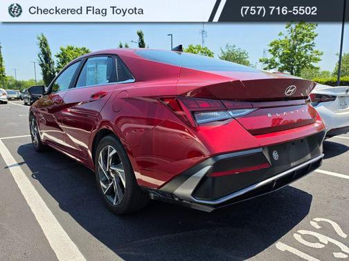 Ultimate Red 2024 Hyundai ELANTRA SEL
