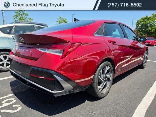Ultimate Red 2024 Hyundai ELANTRA SEL