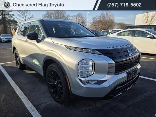 2022 Mitsubishi Outlander Black Edition 2WD