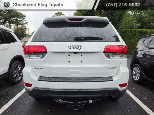 Bright White Clearcoat 2021 Jeep Grand Cherokee Laredo