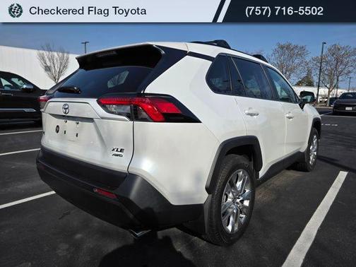 2024 Toyota RAV4 XLE Premium
