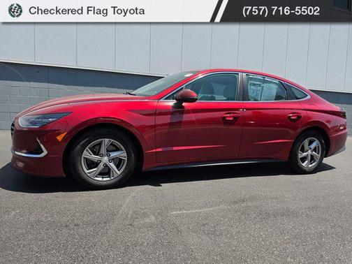 Ultimate Red 2023 Hyundai SONATA SE