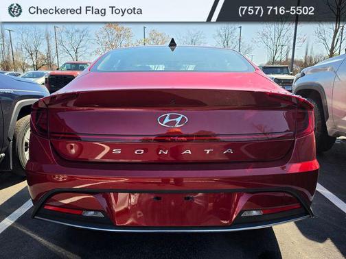 2023 Hyundai SONATA SE