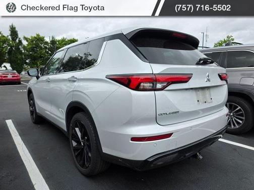 2022 Mitsubishi Outlander Black Edition S-AWC