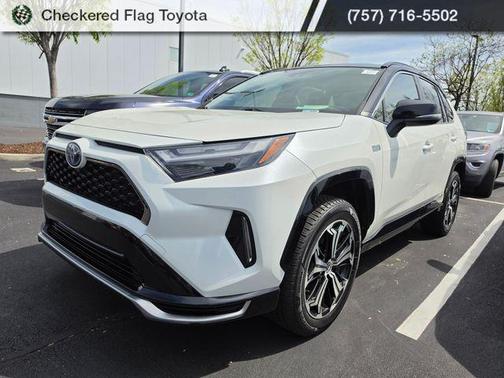 Blizzard Pearl/Midnight Black Metallic 2022 Toyota RAV4 Prime XSE