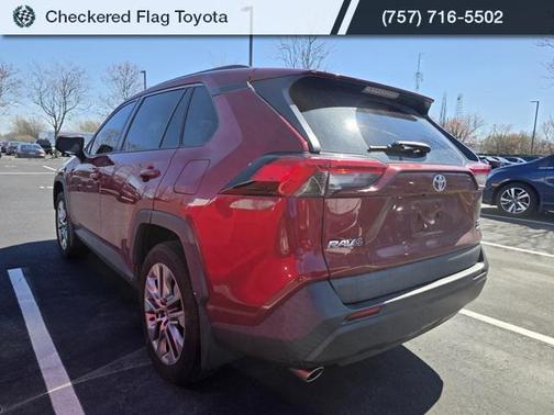 2021 Toyota RAV4 XLE Premium