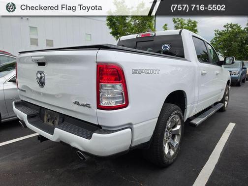 Bright White Clearcoat 2022 RAM 1500 Big Horn/Lone Star