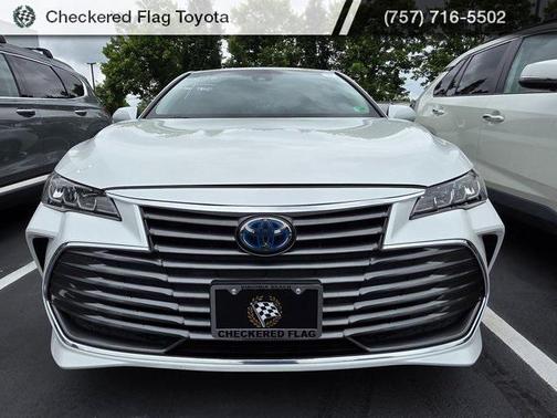 2021 Toyota Avalon Hybrid XLE Plus
