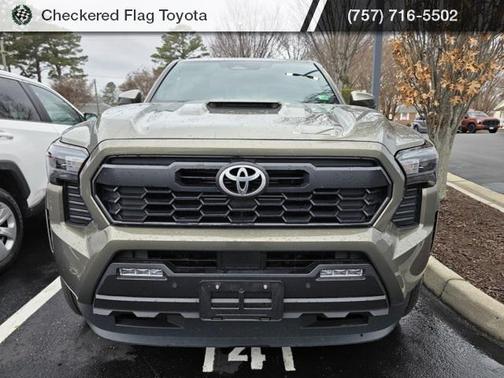 2024 Toyota Tacoma Hybrid TRD Sport