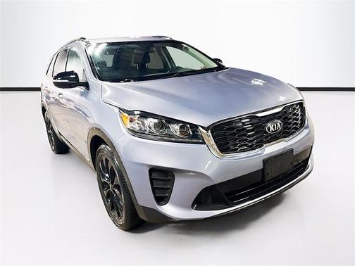 2019 Kia Sorento S