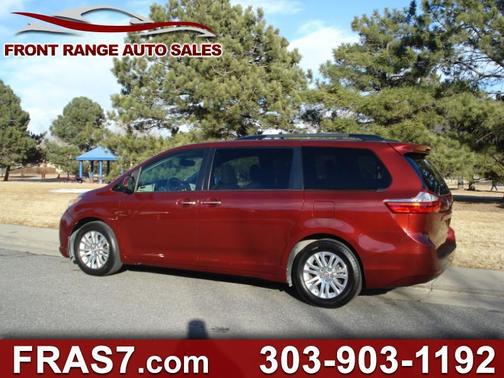 2015 Toyota Sienna XLE