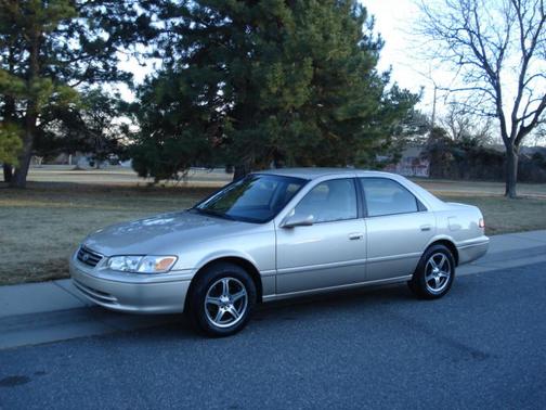 2001 Toyota Camry LE