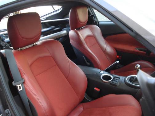 2010 Nissan 370Z Touring