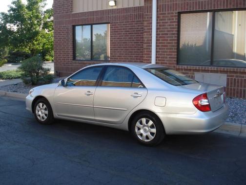 2002 Toyota Camry LE