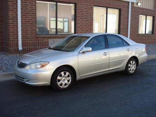2002 Toyota Camry LE