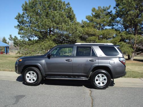 2014 Toyota 4Runner SR5 4WD
