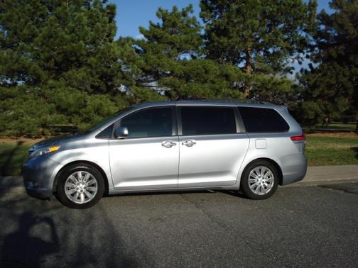 2011 Toyota Sienna Limited