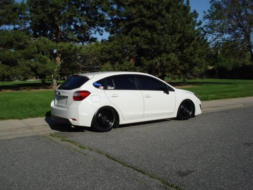 2016 Subaru Impreza 2.0i