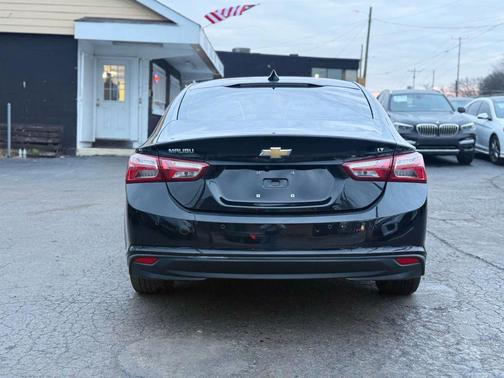 2020 Chevrolet Malibu FWD LT