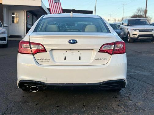 2018 Subaru Legacy Premium