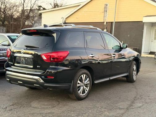 2020 Nissan Pathfinder SV 2WD