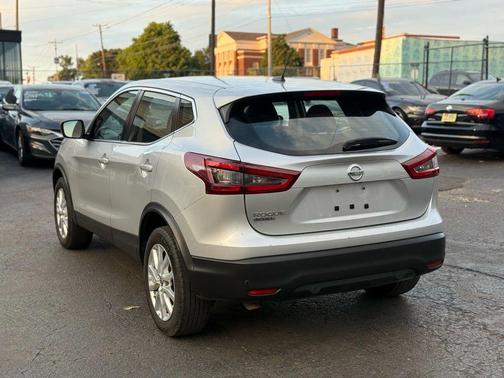 2021 Nissan Rogue Sport S