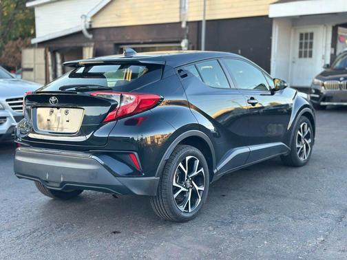 2019 Toyota C-HR XLE