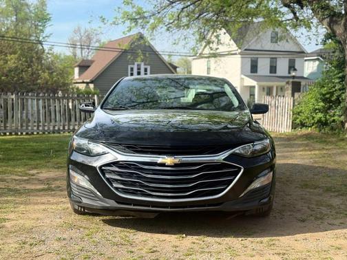 Mosaic Black Metallic 2020 Chevrolet Malibu FWD LT
