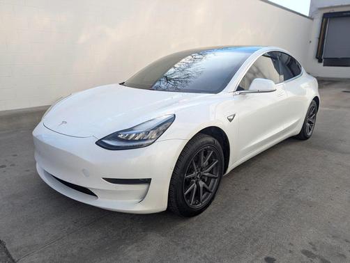 2020 Tesla Model 3 Standard Range Plus