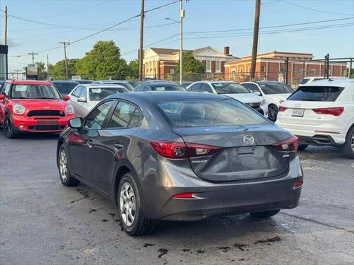 2015 Mazda Mazda3 i SV