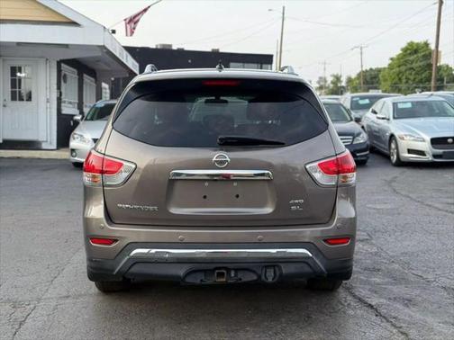 2013 Nissan Pathfinder SL