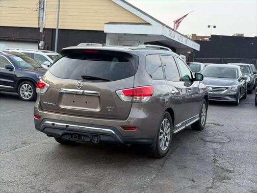 2013 Nissan Pathfinder SL