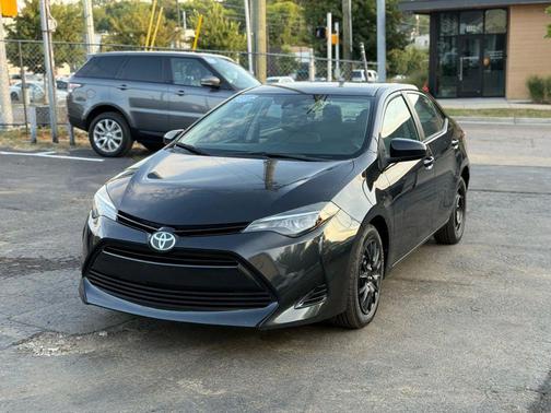 2017 Toyota Corolla SE